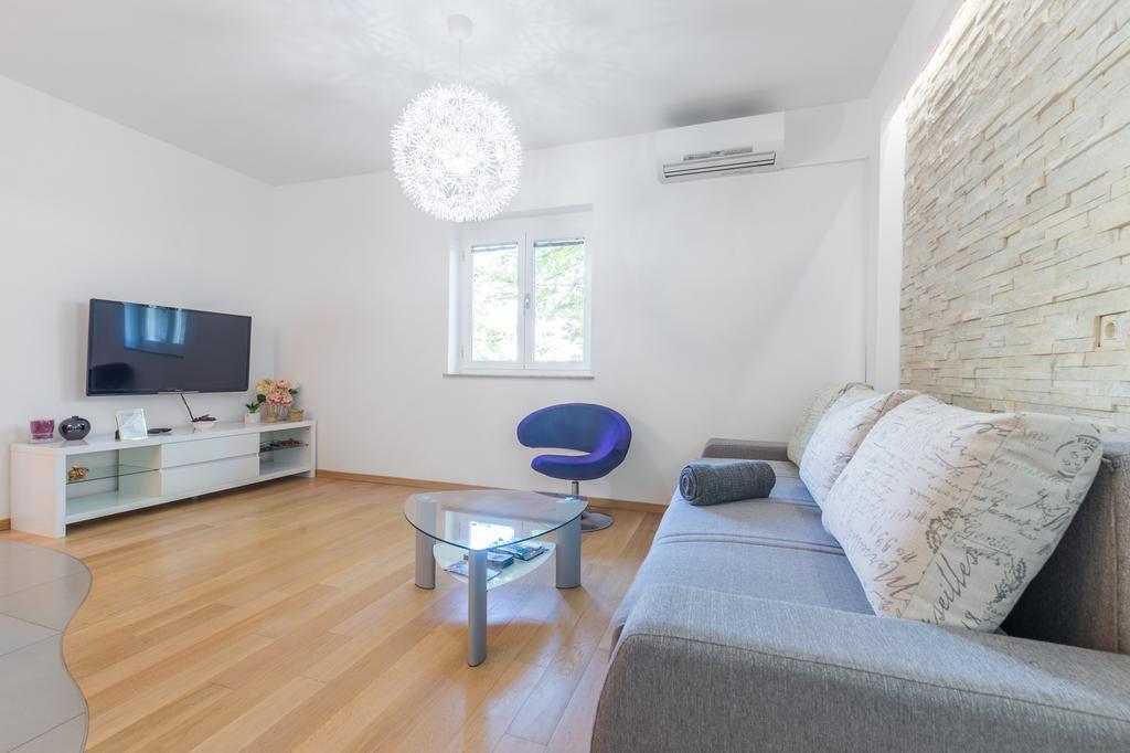 Fine Apartment Janeza Pavla 卢布尔雅那 外观 照片
